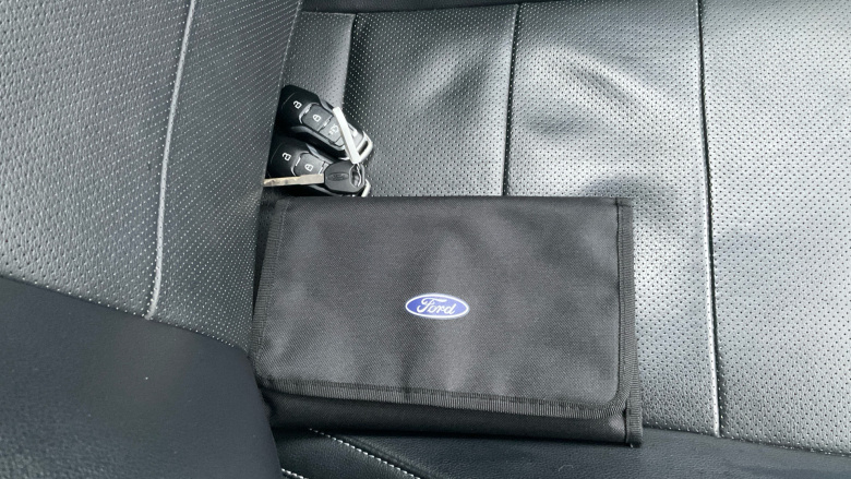 Ford Mustang 5.0 V8 GT 2dr Auto Petrol Coupe